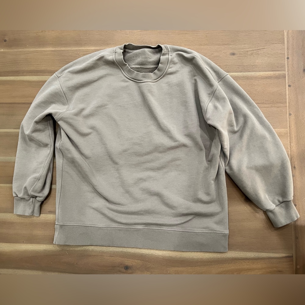 Lululemon perfectly oversized crew- unsure if size 8 or 10